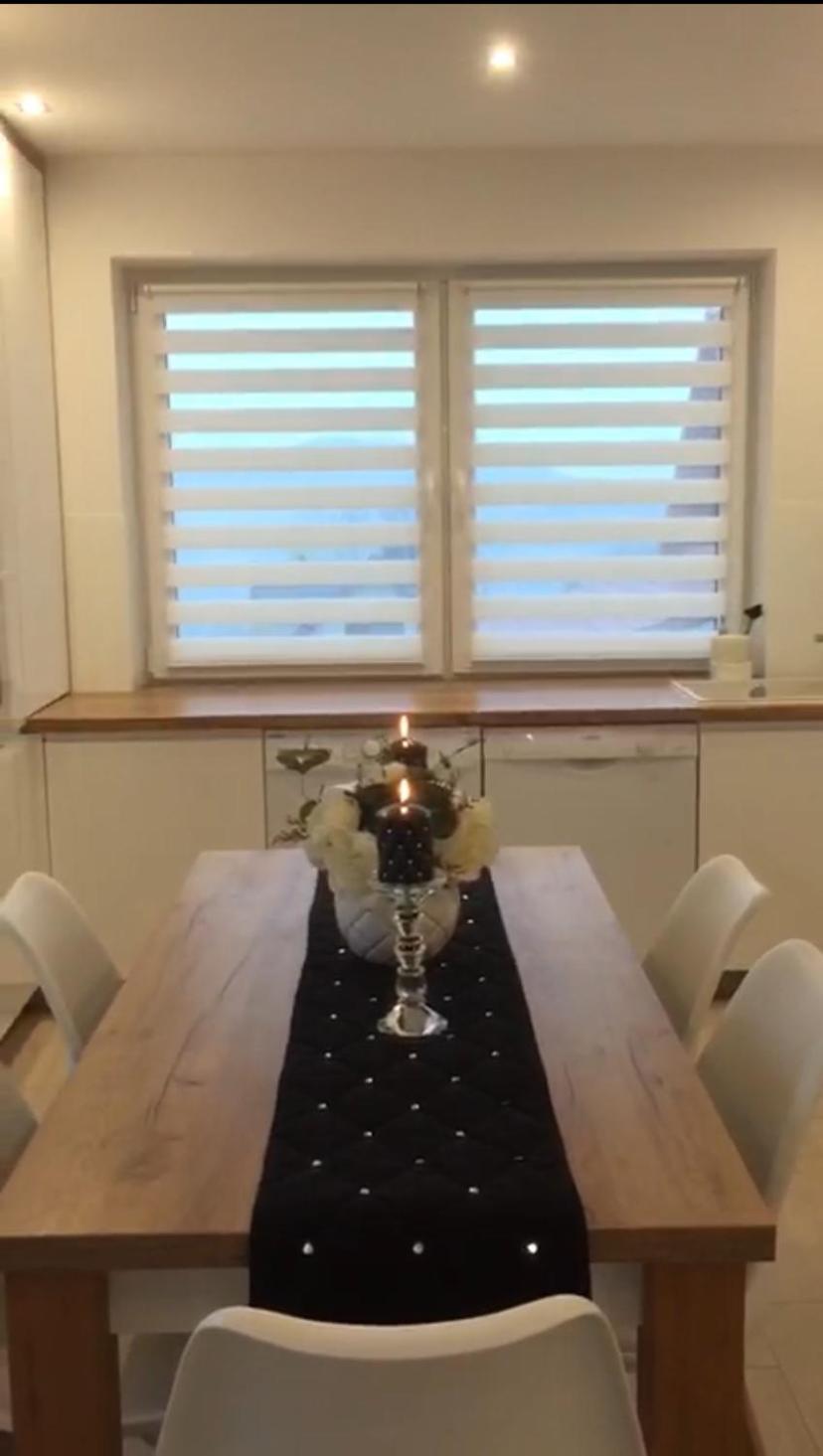 Aura Home Grywald Buitenkant foto